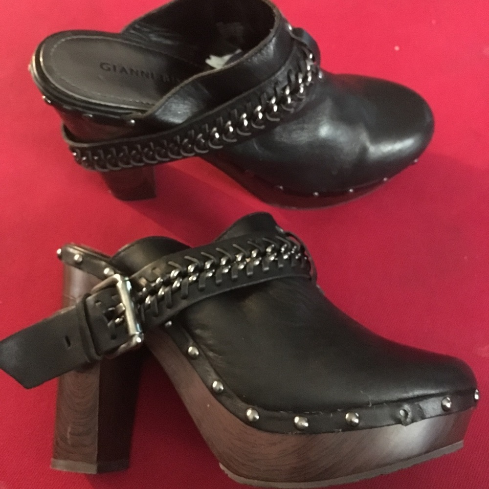 GIANNI BINI LEATHER CLOG w/ 3 1/2 inch heel height